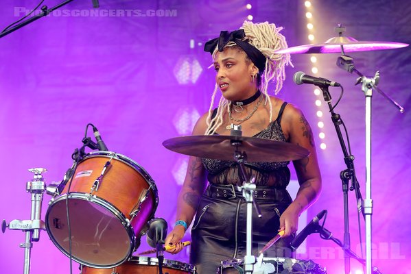 BIG JOANIE - 2022-08-20 - SAINT MALO - Fort de St Pere - Scene des Remparts - 